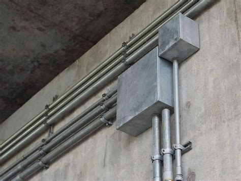 electrical conduit pull box location